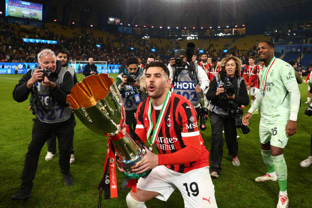 讓場邊觀眾 讓場邊觀眾